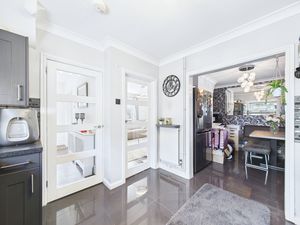 Photo 19- click for photo gallery